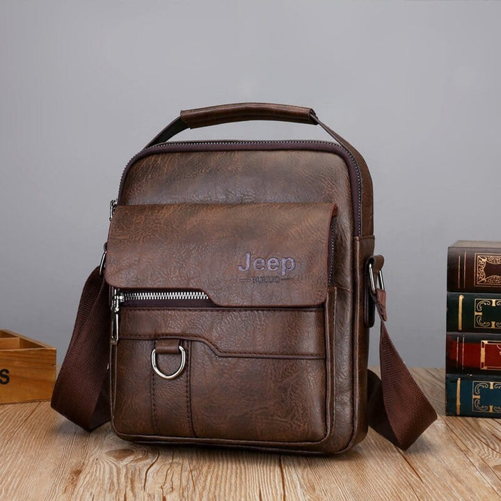 Bolsa de Ombro Masculina Jeep de Couro - Transversal Lanus Store Bolsa de Ombro MarromBrown China 