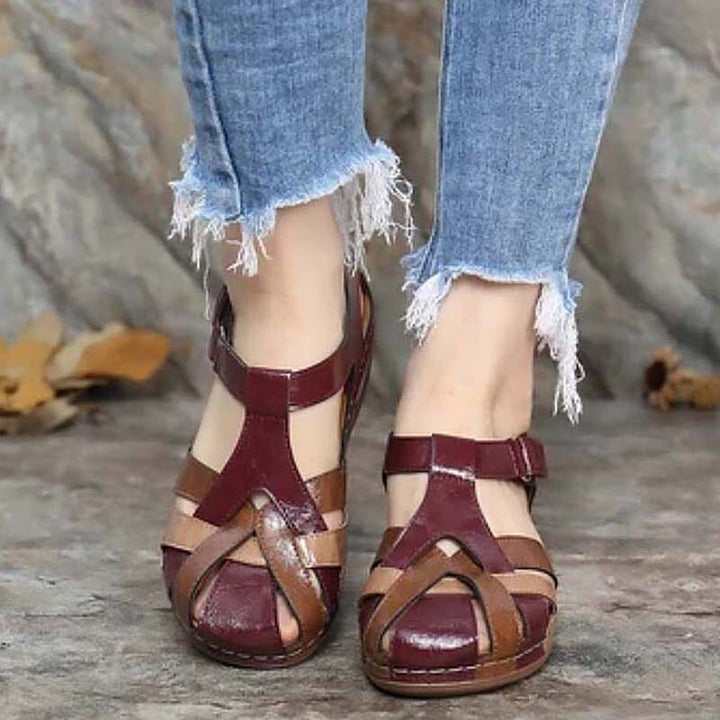 Sandália Feminina Confort - Com Salto Baixo Confortável Lanus Store Sandália Salto Baixo Vinho 40 